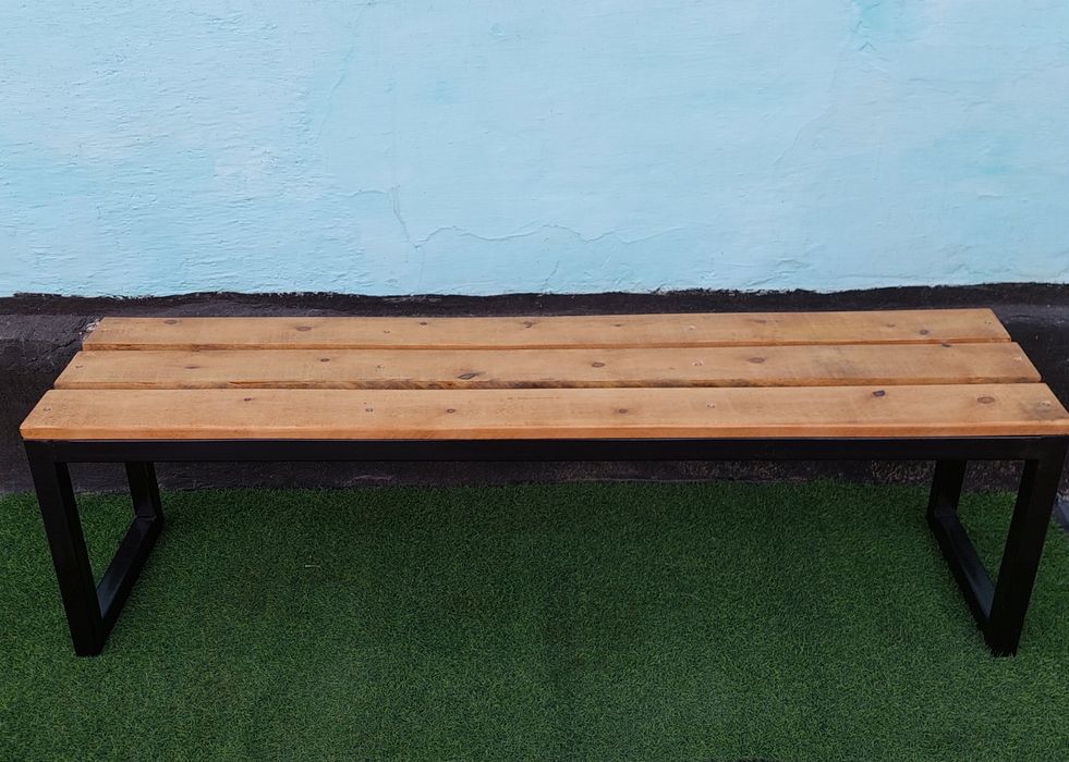 скамейка без спинки