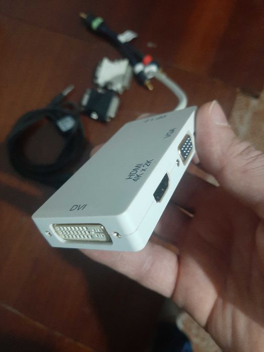 Lot adaptoare HDMI DVI VGA, cabluri audio RCA și mouse A4Tech