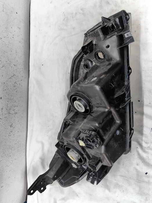 Оригинален фар Сузуки Витара  Suzuki Vitara