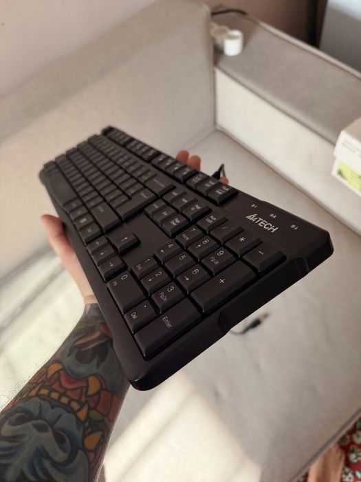 Клавиатура A4Tech KR-750 черный
