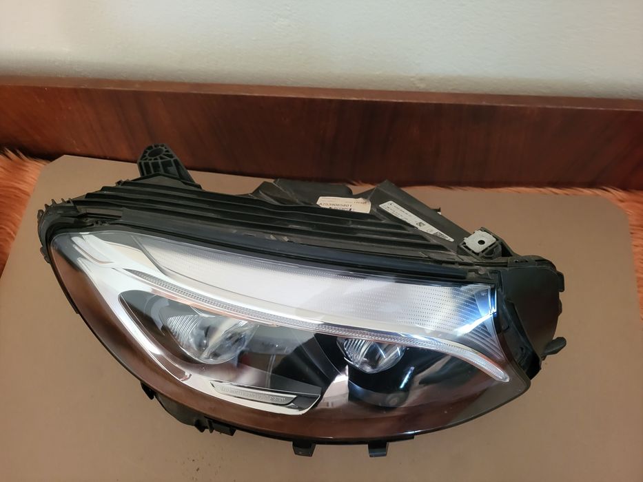 Десен фар фарове Мерцедес W253 X253 GLC LED mercedes 253