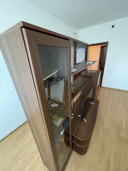 СРОЧНО!!! Скидка. Продам горка для гостиной.