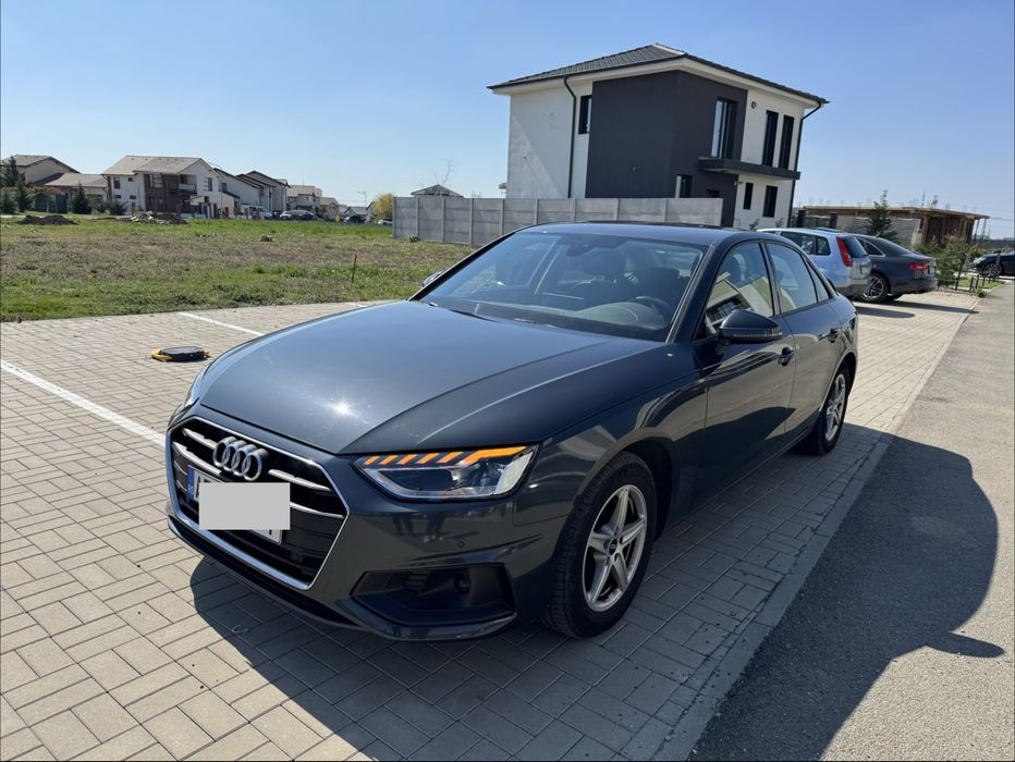 Vand Audi A4 35 TFSI , Benzina mild hybrid, an 2023, 22000 km, unic proprietar