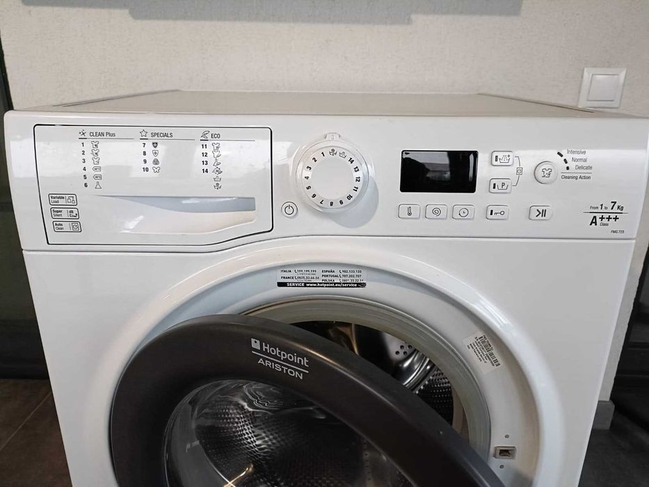 Masina de spalat rufe Ariston 1200 rpm program scurt de spalare