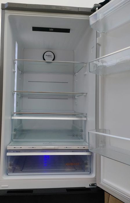 Beko холодильник