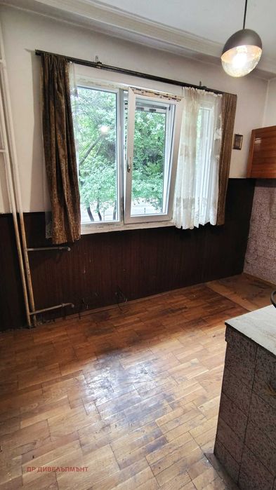 Продава 2-СТАЕН  град София, Надежда 4 ул. Ген. Никола Жеков