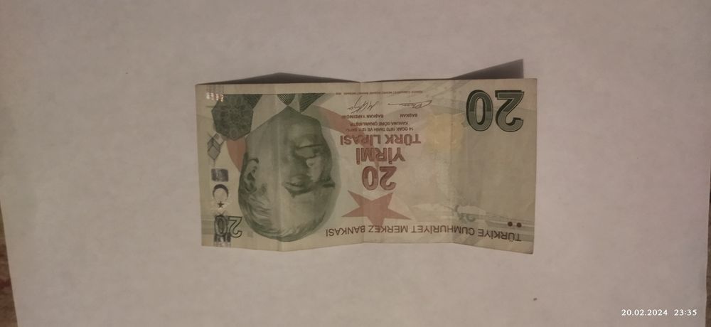 Продаю монету СССР к 50- летию советской власти и 20 турецких лир