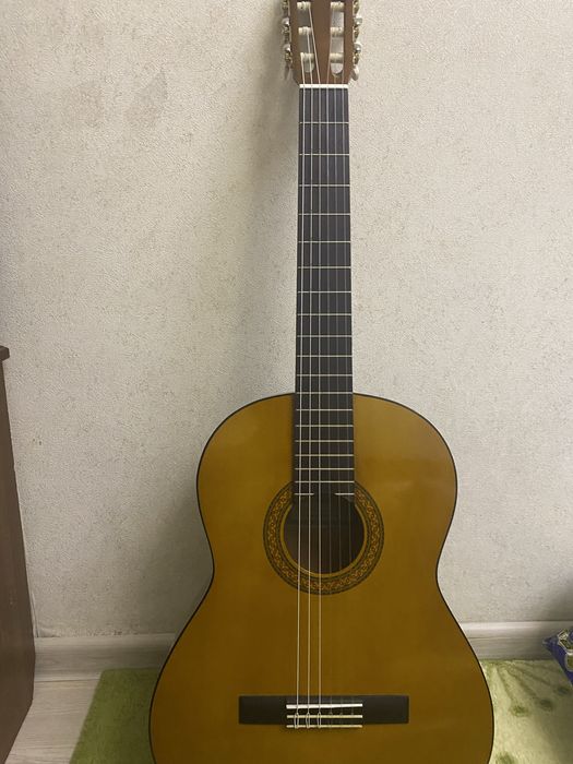 Гитара классическая