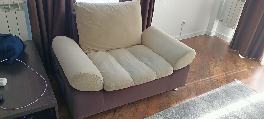 Гостиный мягкий уголок  + кресло