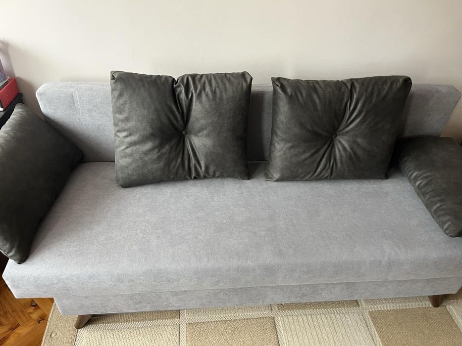 Диван от мебели Виденов