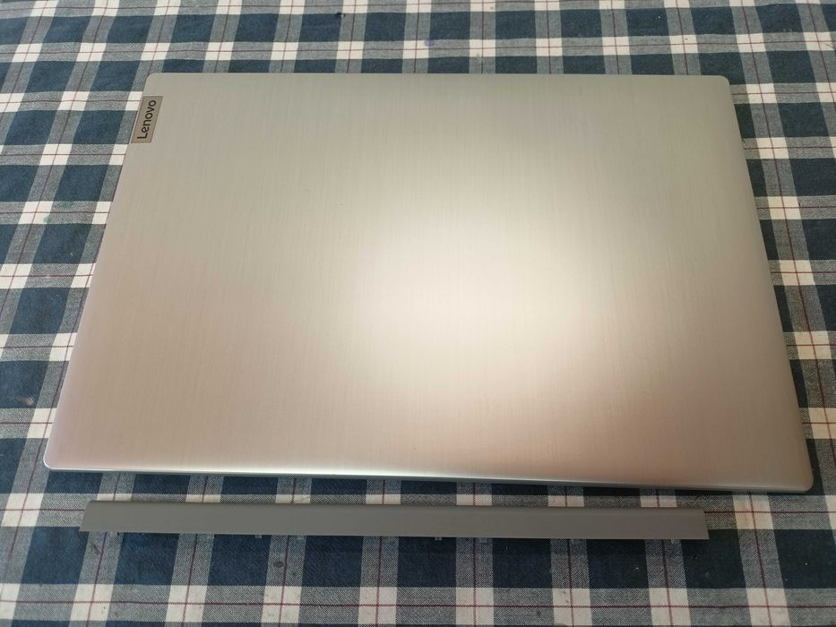Elemente Lenovo IdeaPad 3 15ADA05