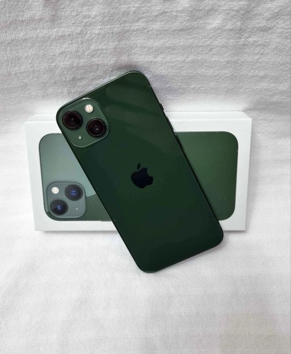 Vand/Schimb iPhone 13 green impecabil!