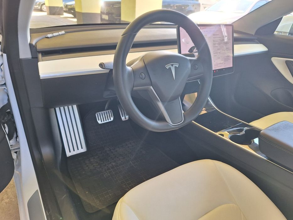 Tesla 3 Dual Motor Long Range Awd