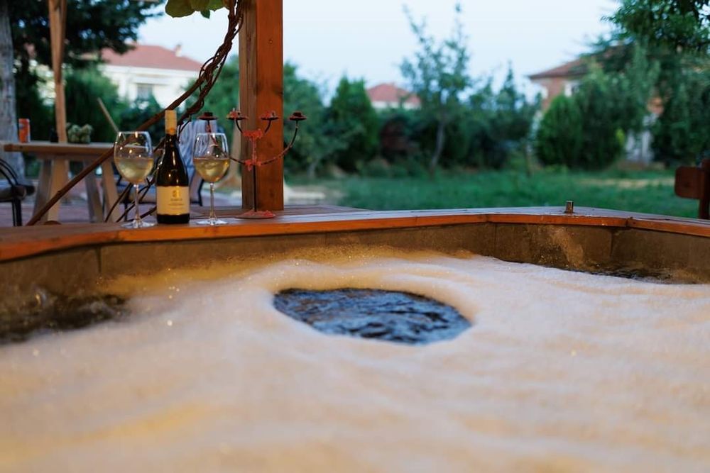 Къща за гости " Къща на дърво "