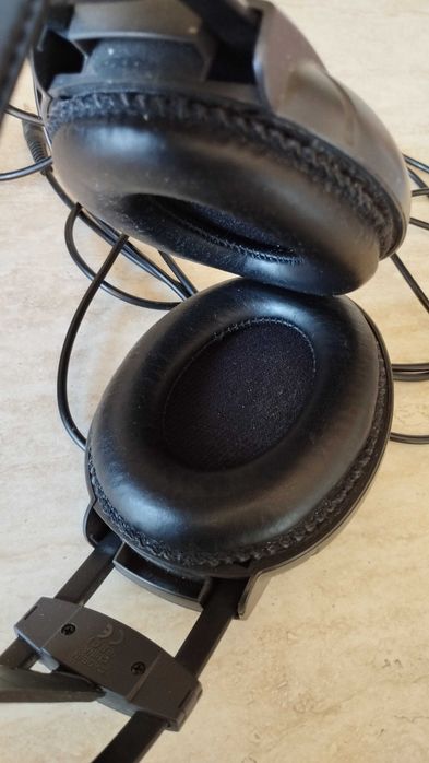 Слушалки AKG K55