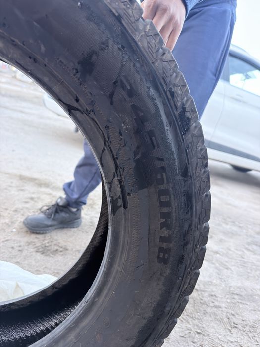 Продам зимнюю резину Капсен 245/60R18