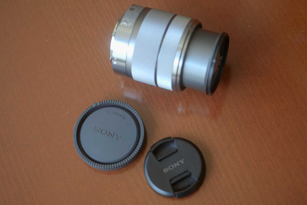 Sony E 18-55mm f/3.5-5.6 OSS (SEL1855)