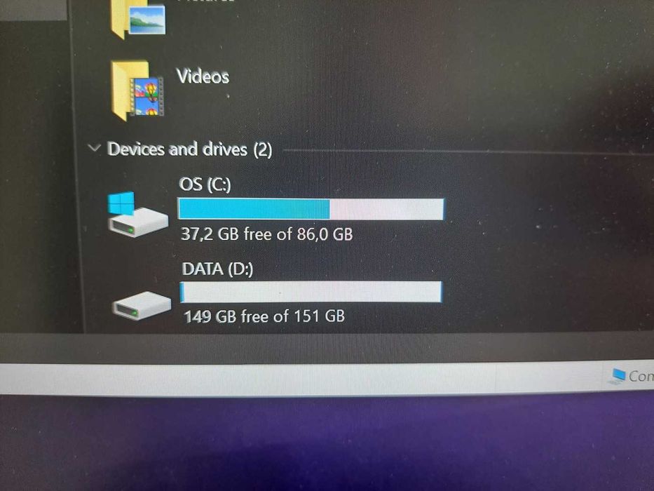 Лаптоп ASUS ZenBook 14'' UX430U (256GB, Intel Core i3, 7 Gen, 4GB RAM)
