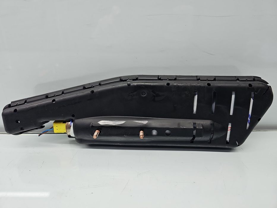 Airbag lateral stanga Opel Astra J [Fabr 2009-2015] 13251381
