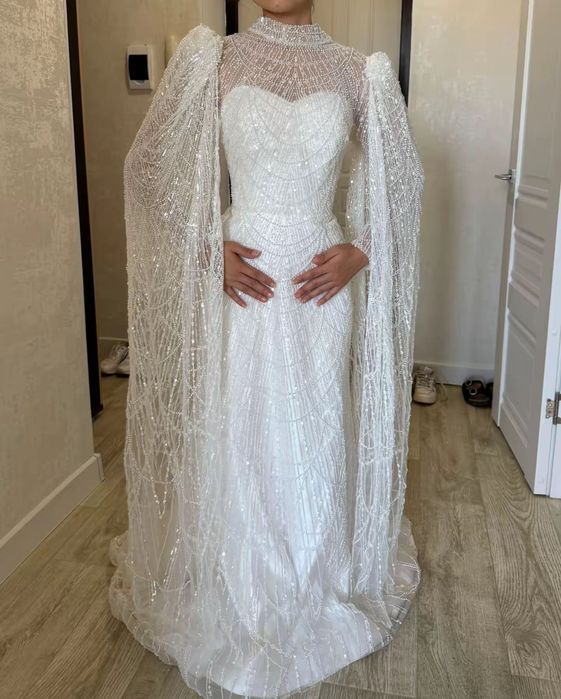 Свадебное платье                                       .