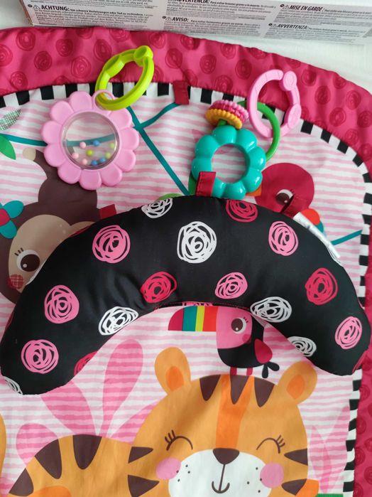 Килимче за игра с дрънкалки Bright starts 0+