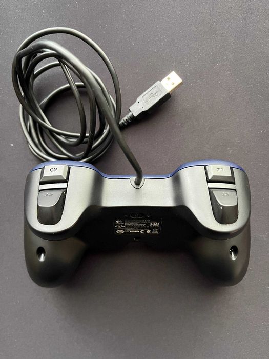 Logitech - Контролер, Като нов