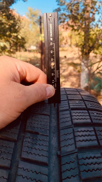 Anvelope Hankook  255/45 R19  104W M+S iarna