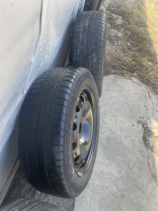 Продам Шины с дисками 185/60R15
