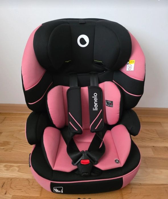 Vând scaun auto copii Lionelo