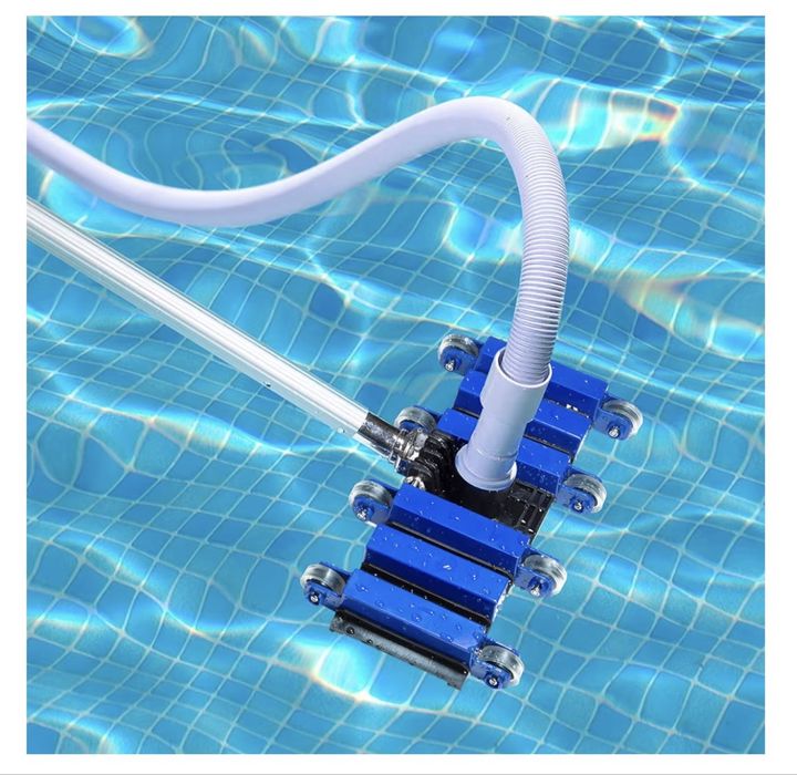 Cap aspirator piscină