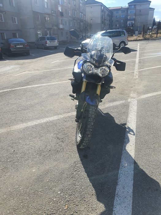 Vând Triumph Tiger 800 -2012