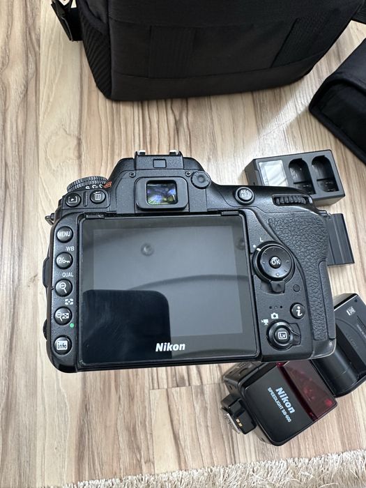 Nikon D7500 Kit 18-140 ED VR DX черный