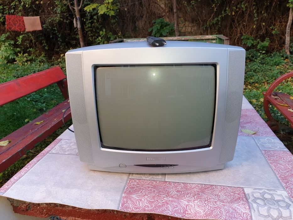 Televizor Hyundai 36 CM , 30 W
