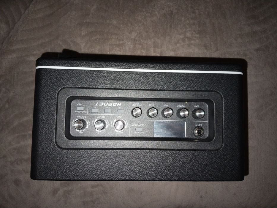 Электро гитара и комбо усилитель