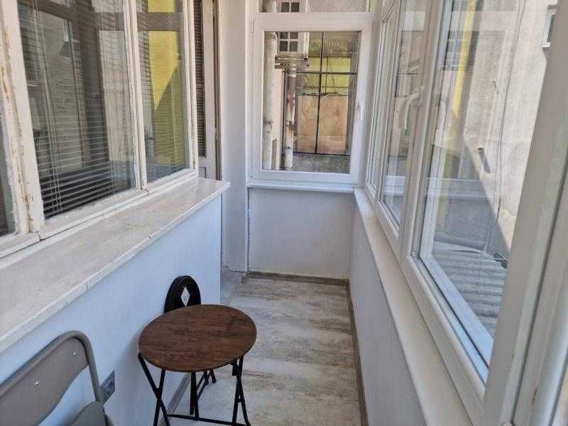 Тристаен апартамент в Центъра!