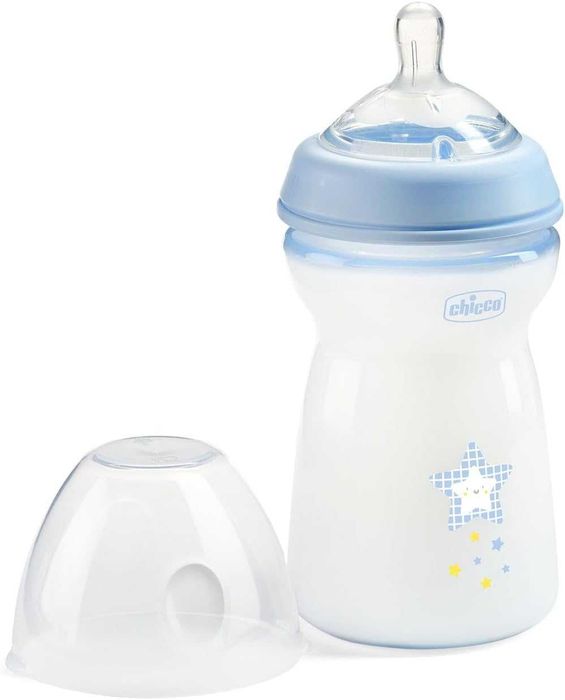 Chicco NaturalFeeling – кърма против колики, 6+ мсек, 330 мл, биберон без силикон, бърз поток, комплект от 2 бр.