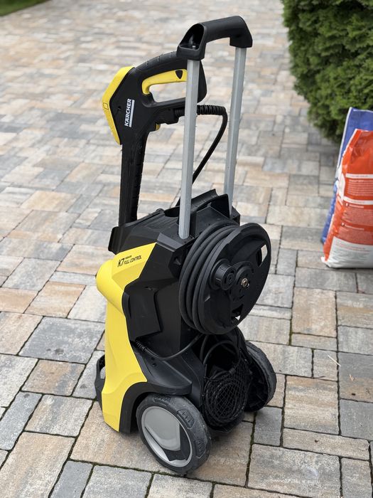 Aparat spalat Karcher K 7 defect se vinde pt piese