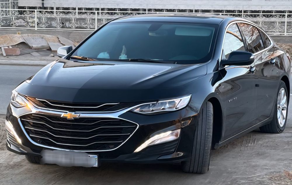 Malibu Premier 2022 Tozza 17.000km SROCHNA Sotiladi!!