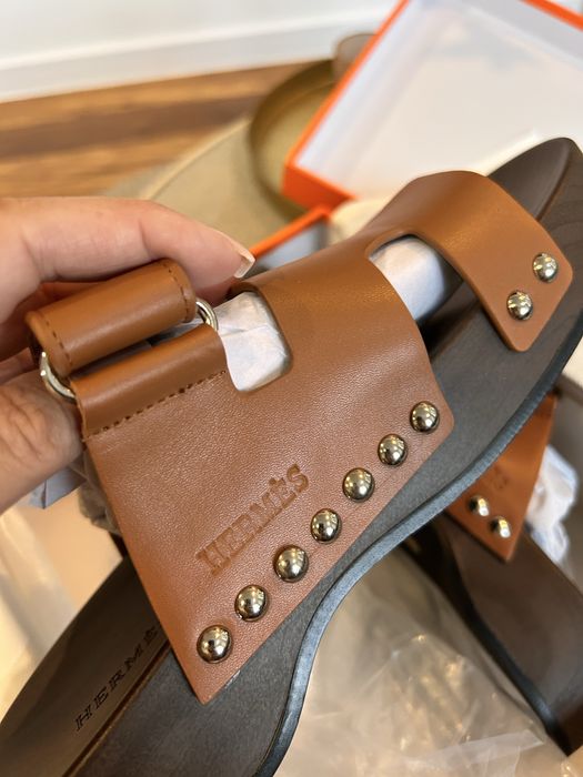 Hermes  Дамски чехли