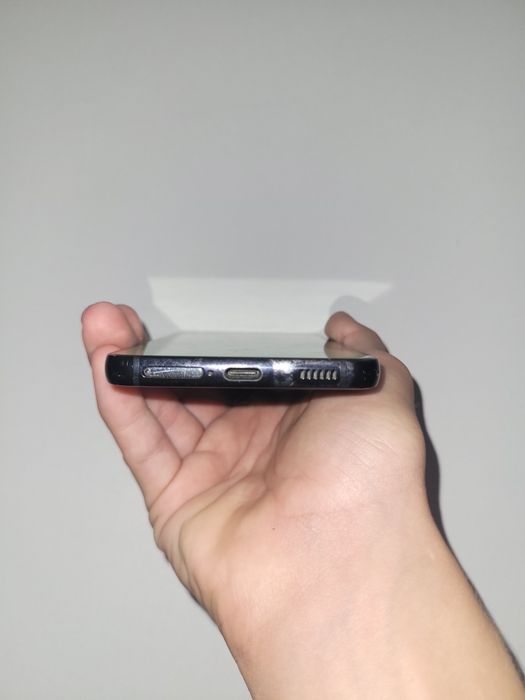 Vând Samsung galaxi s22