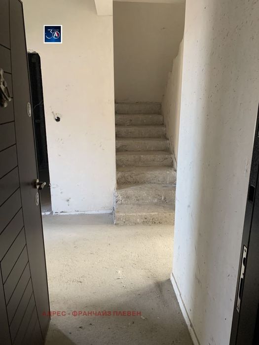 Продава се Многостаен апартамент в Плевен, Широк център - 153 кв.м за 1210 €/кв.м - Снимка #4