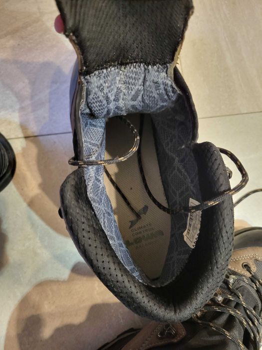 Туристически обувки LOWA Catalan GTX, 44,5 номер, 10 UK, стелка 287мм.