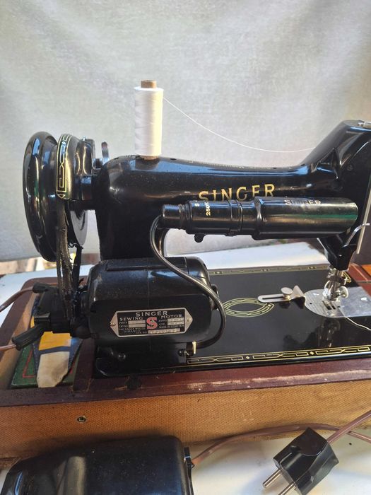 Електрическа шевна машина Singer