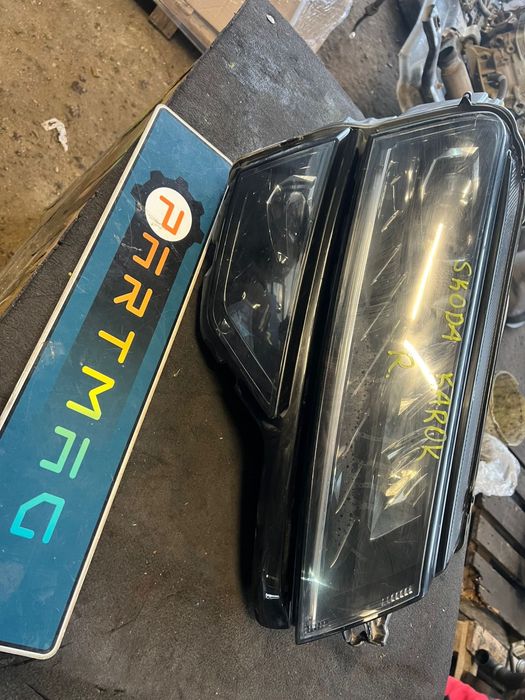 Десен фар за Шкода Skoda Karok 57B941016B