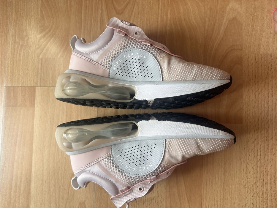 Дамски маратонки Nike Air Max