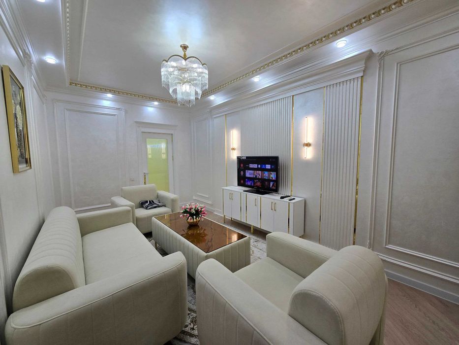 3х комнатная квартира на 7 этаже 80кв/м, в Самарканде