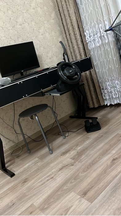 Компьютер в столе