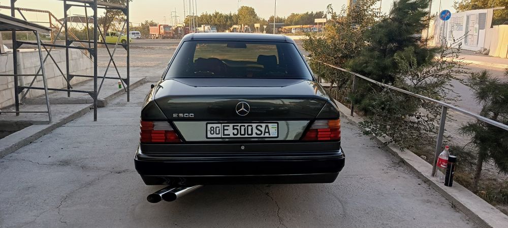 Мерседес 124 волчок Е500