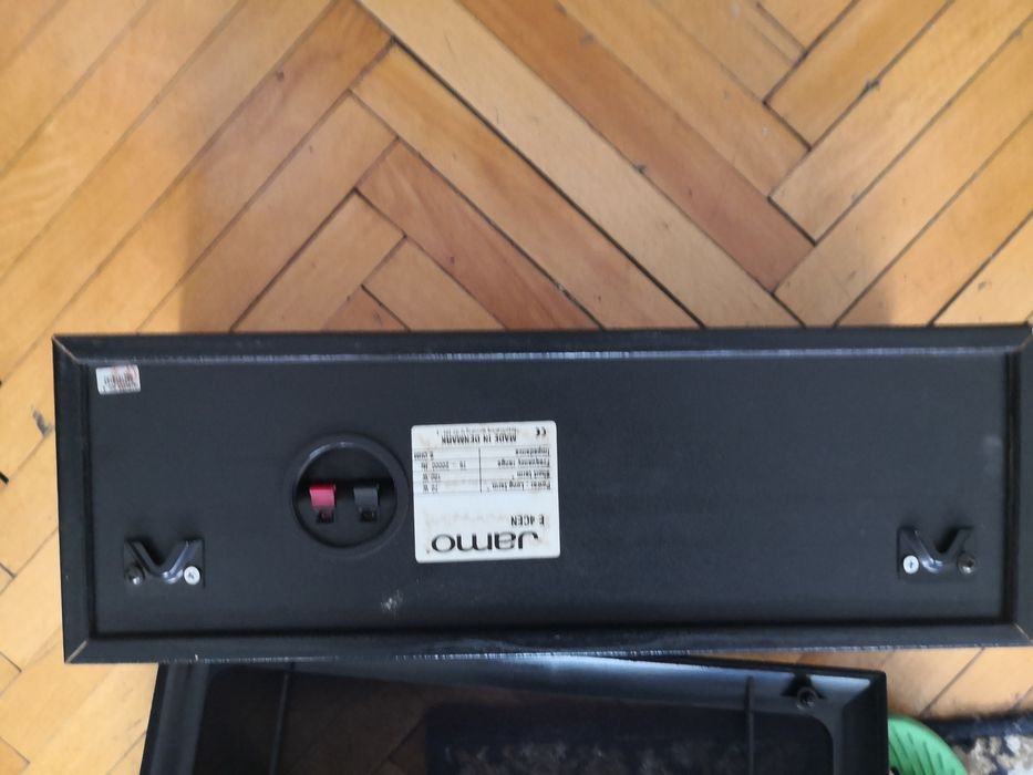 JAMO 5бр домашно кино + Onkyo active 10'sub