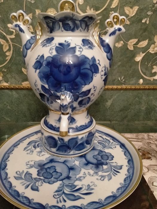 Новый, керамический набор для чаепития.